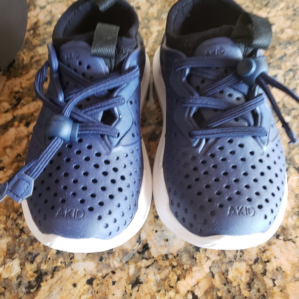Akid shoes for kids